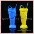 2015 Hot selling Goblet with Embedded straw
